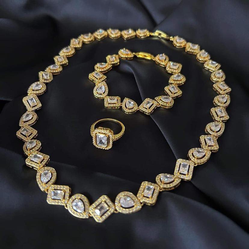 ANNEBRAUNER Square Princess Ring