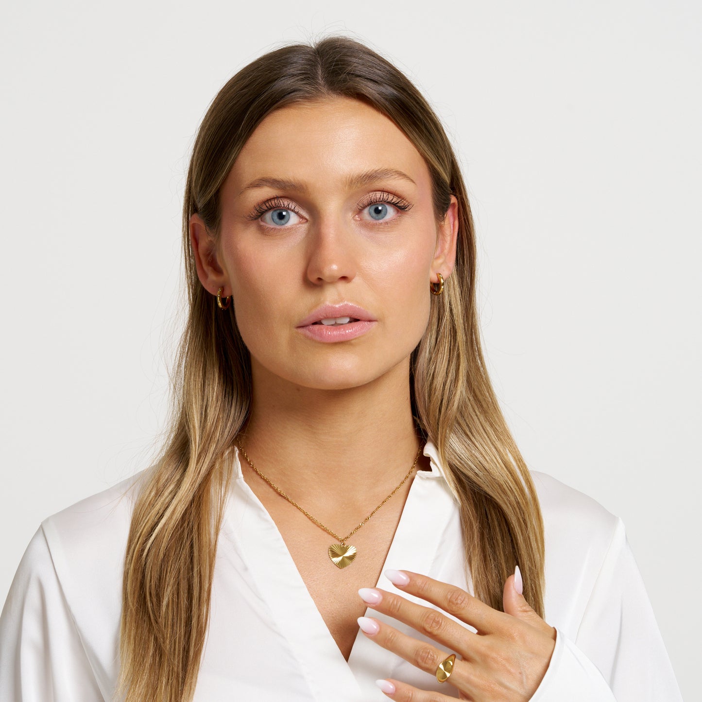 ANNEBRAUNER Golden Sun Creole 15 mm Øreringe 18K Guldbelagt