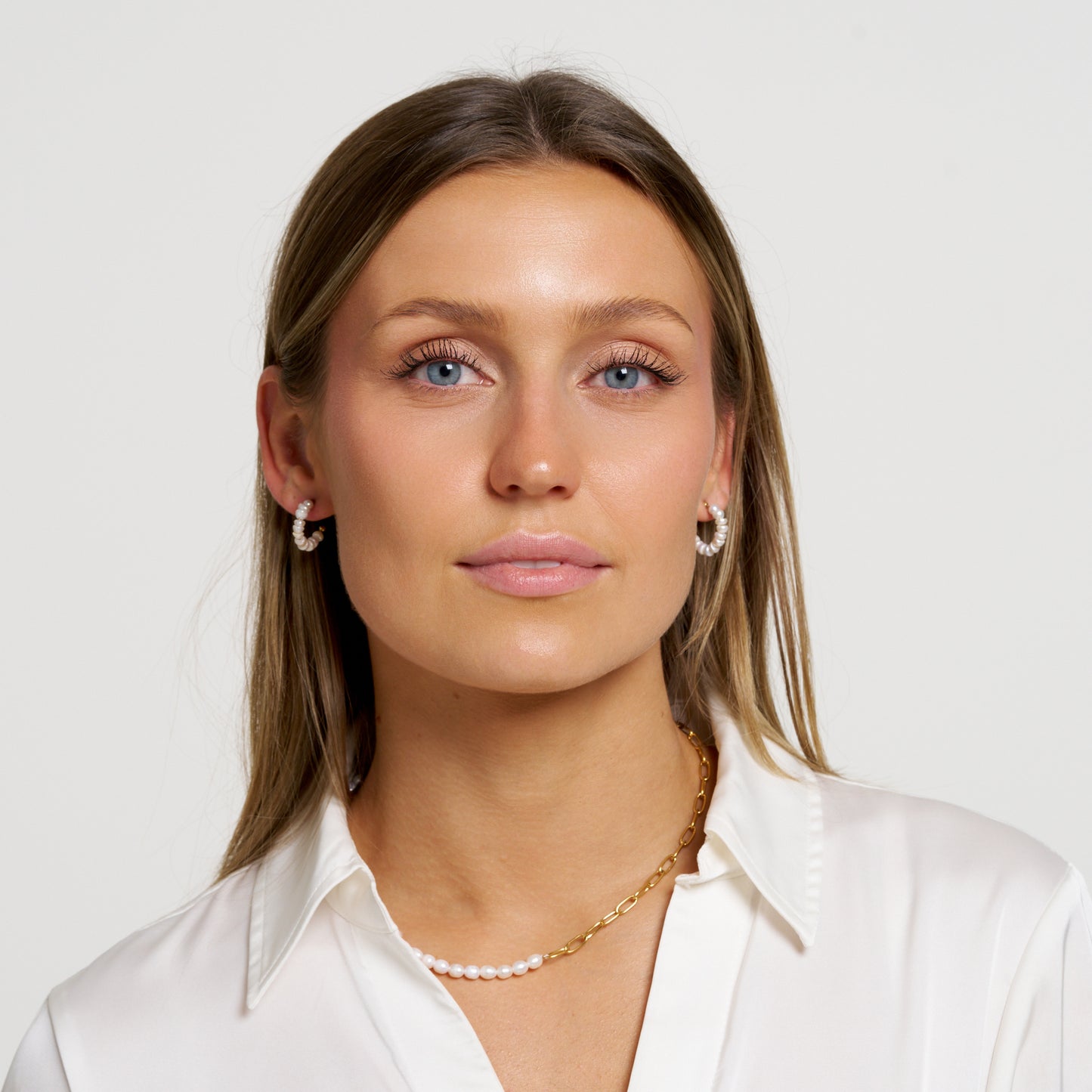 ANNEBRAUNER Freshwater Pearl Hoops Øreringe 18K Guldbelagt