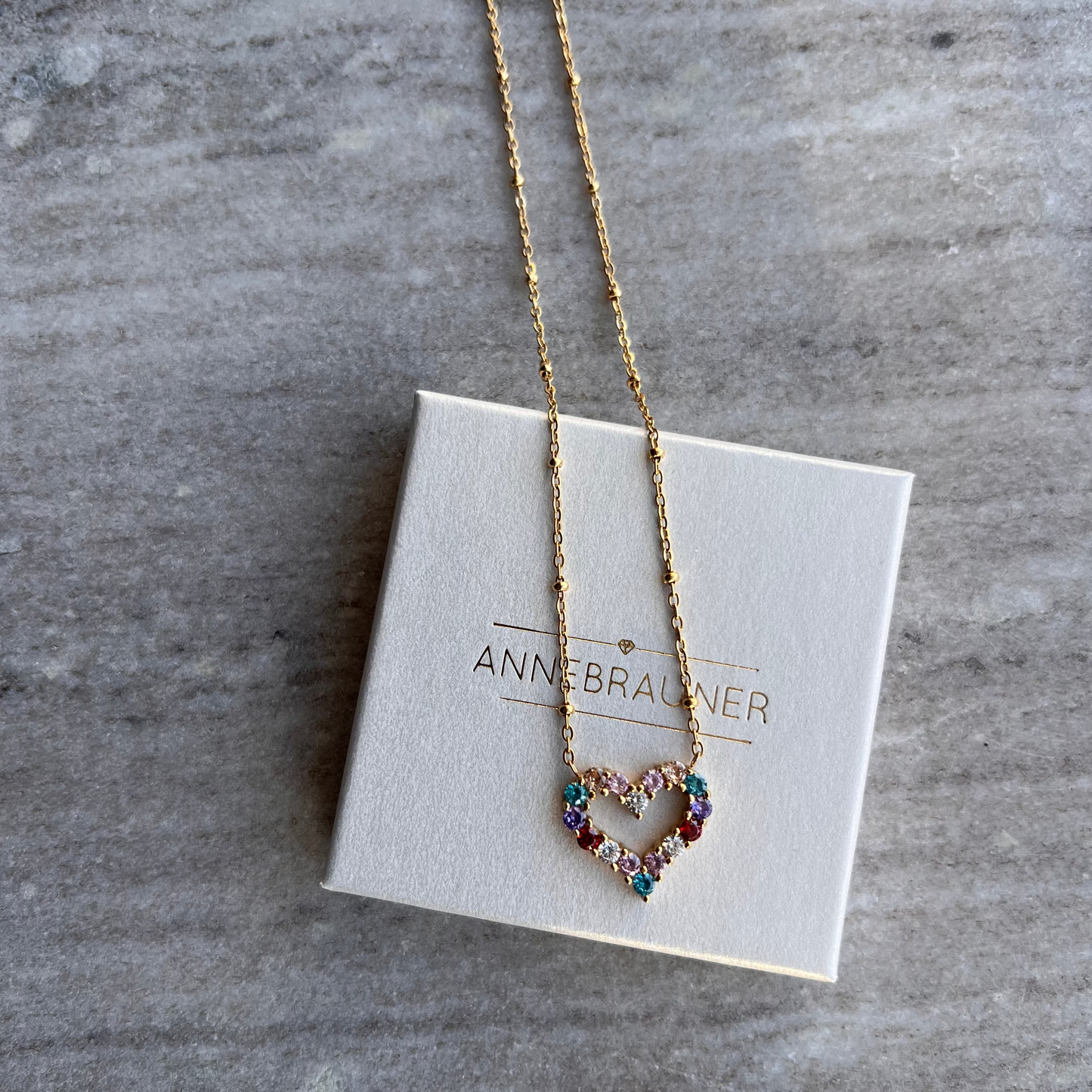 ANNEBRAUNER Big Multicolor Heart Halskæde 18K Guldbelagt