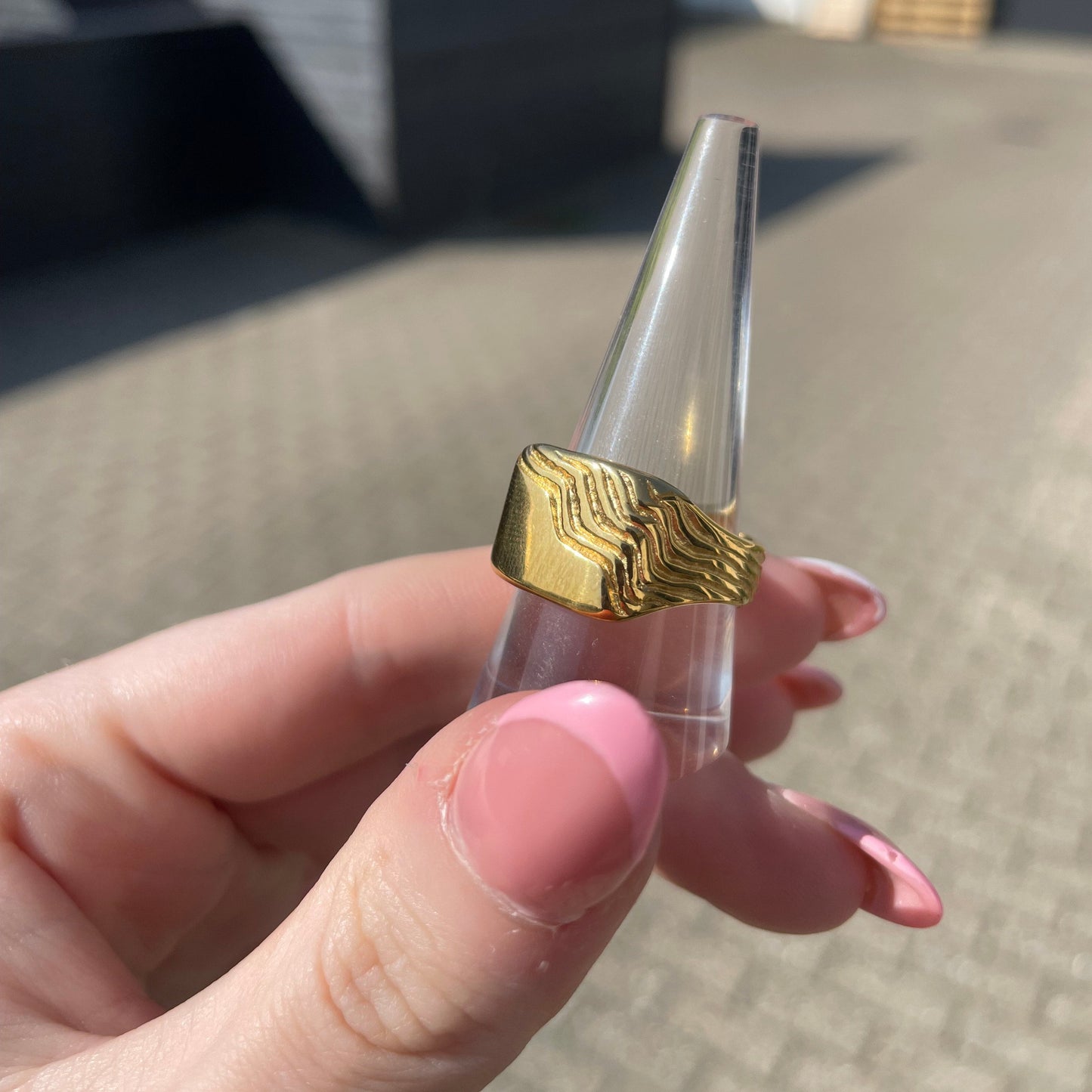 ANNEBRAUNER Ripple Ring