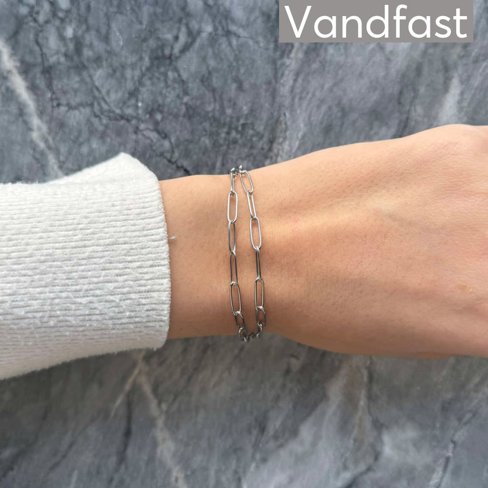 Annebrauner Carrier Bracelet