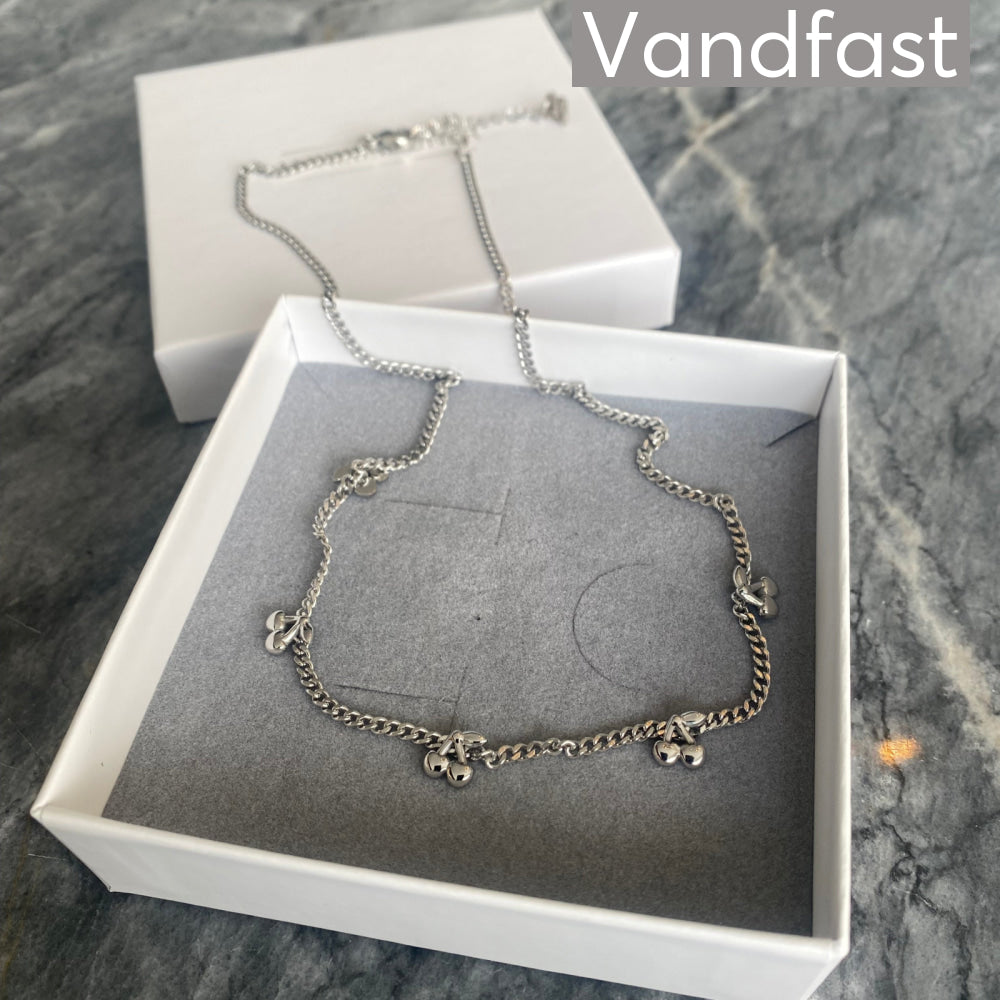 ANNEBRAUNER Cherry Necklace