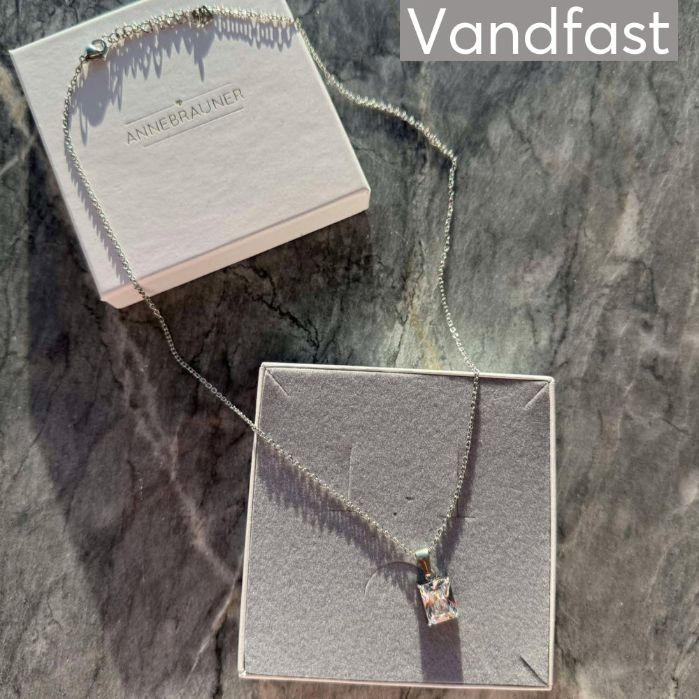 ANNEBRAUNER Empress Necklace