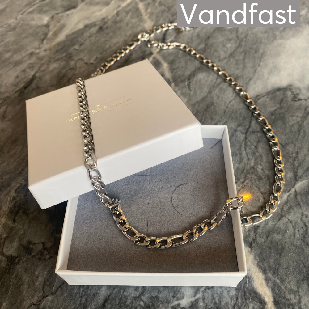ANNEBRAUNER Figaro Necklace