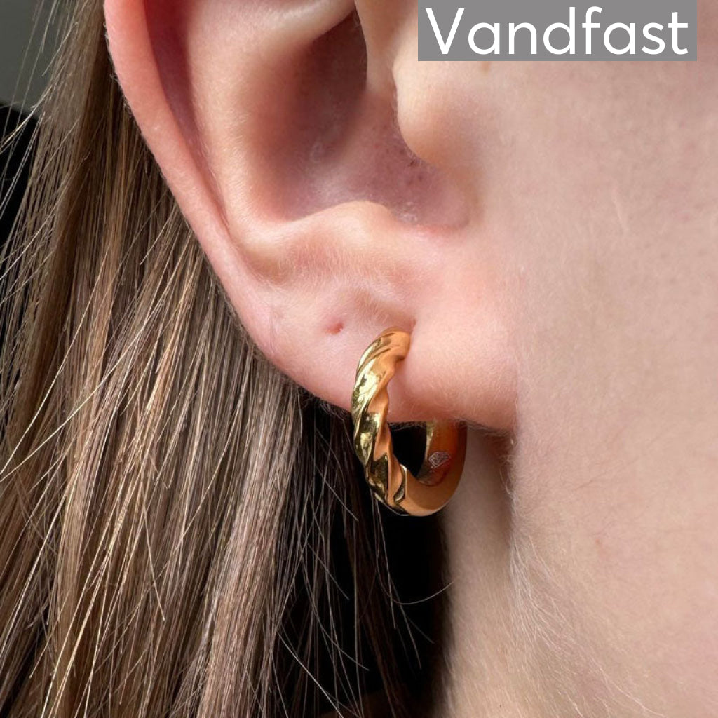 Annebrauner Half Twisted Creole