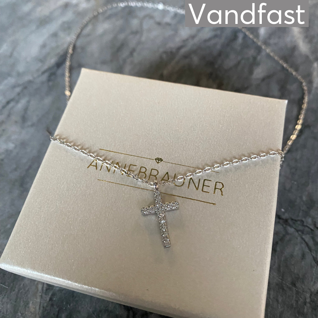 ANNEBRAUNER Luxury Cross Halskæde