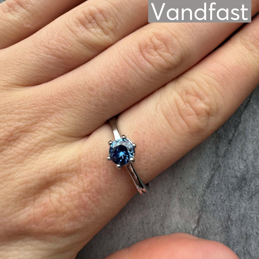 ANNEBRAUNER Princess Ring Sapphire Blue