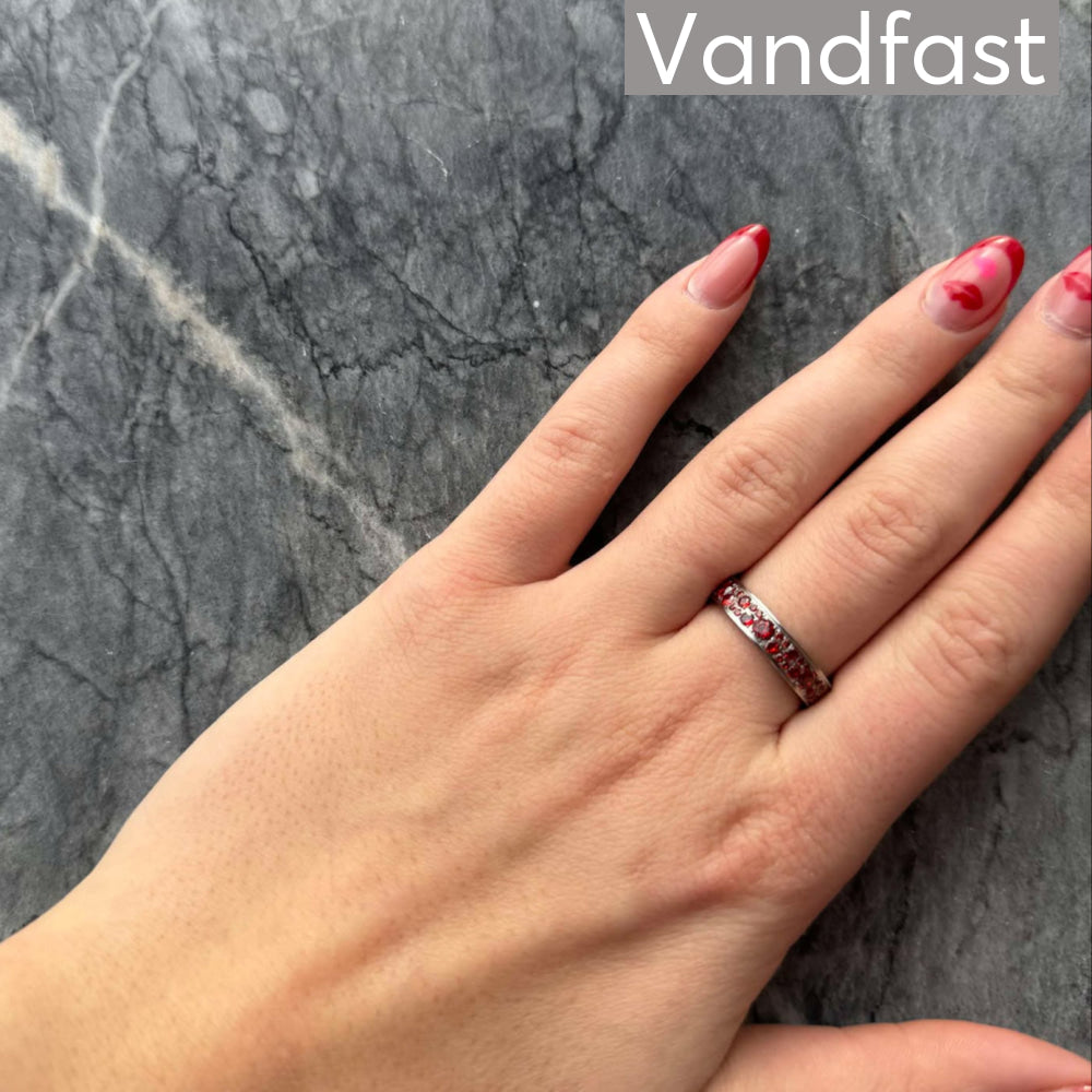 ANNEBRAUNER Sparkling Ring Rød
