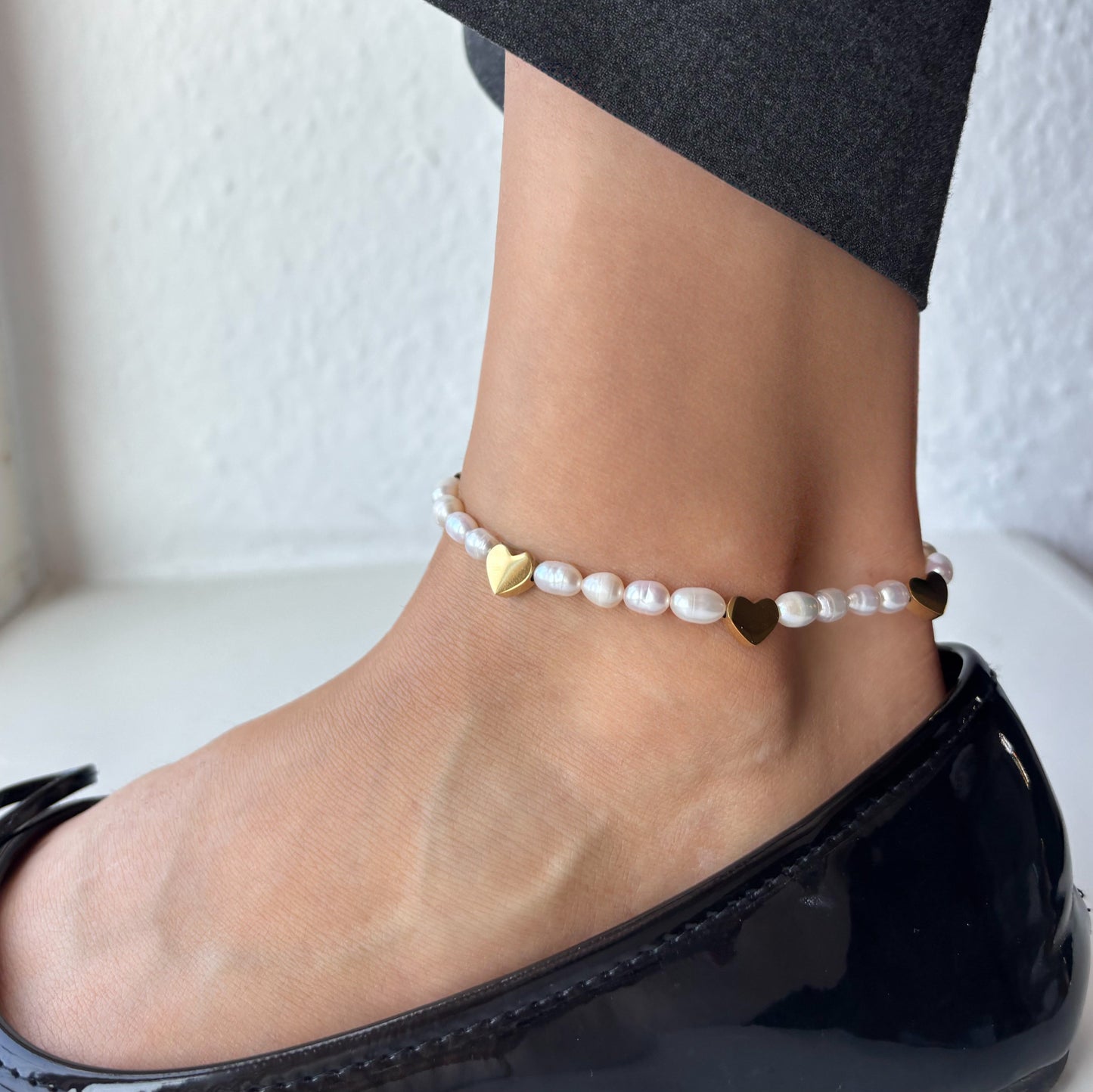 ANNEBRAUNER Pearl Love Ankelkæde 18K Guldbelagt