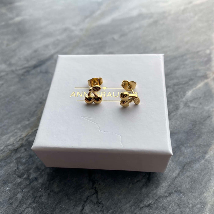 ANNEBRAUNER Cherry Studs