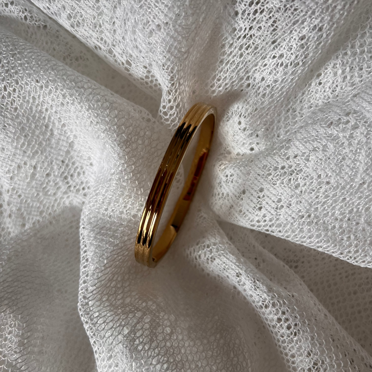 ANNEBRAUNER Classic Bangle Armbånd 18K Guldbelagt