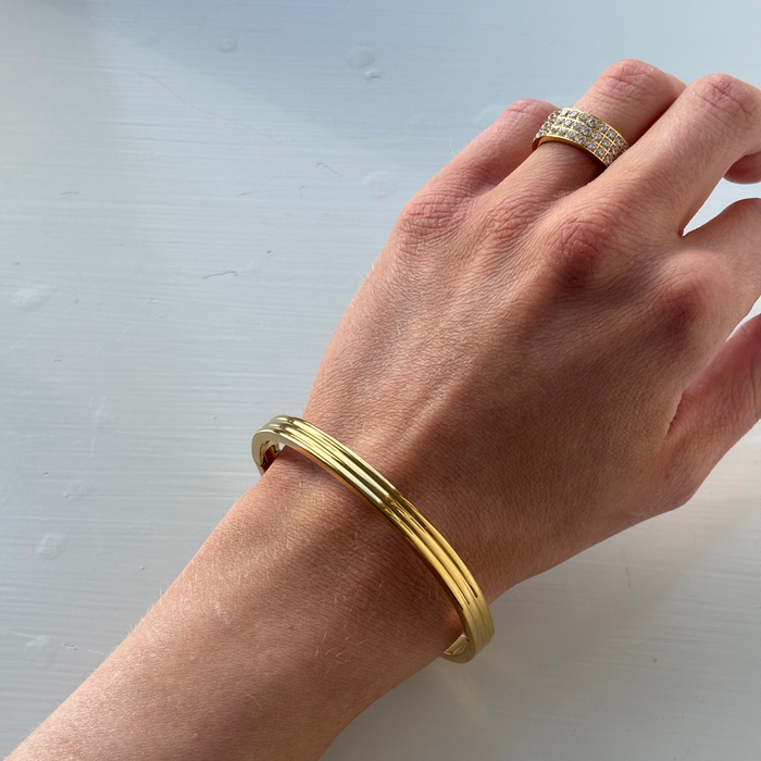 ANNEBRAUNER Classic Bangle Armbånd 18K Guldbelagt