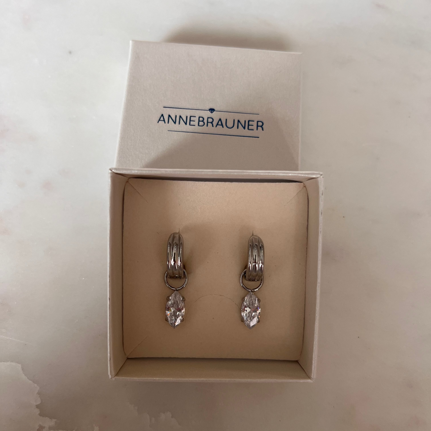 ANNEBRAUNER Oval Zirconia Hoop Øreringe