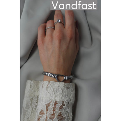 ANNEBRAUNER Armadillo Heart Armbånd