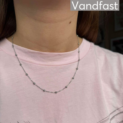 ANNEBRAUNER Ball Petite Necklace
