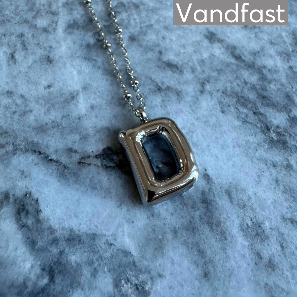 Annebrauner Balloon Letter Necklace