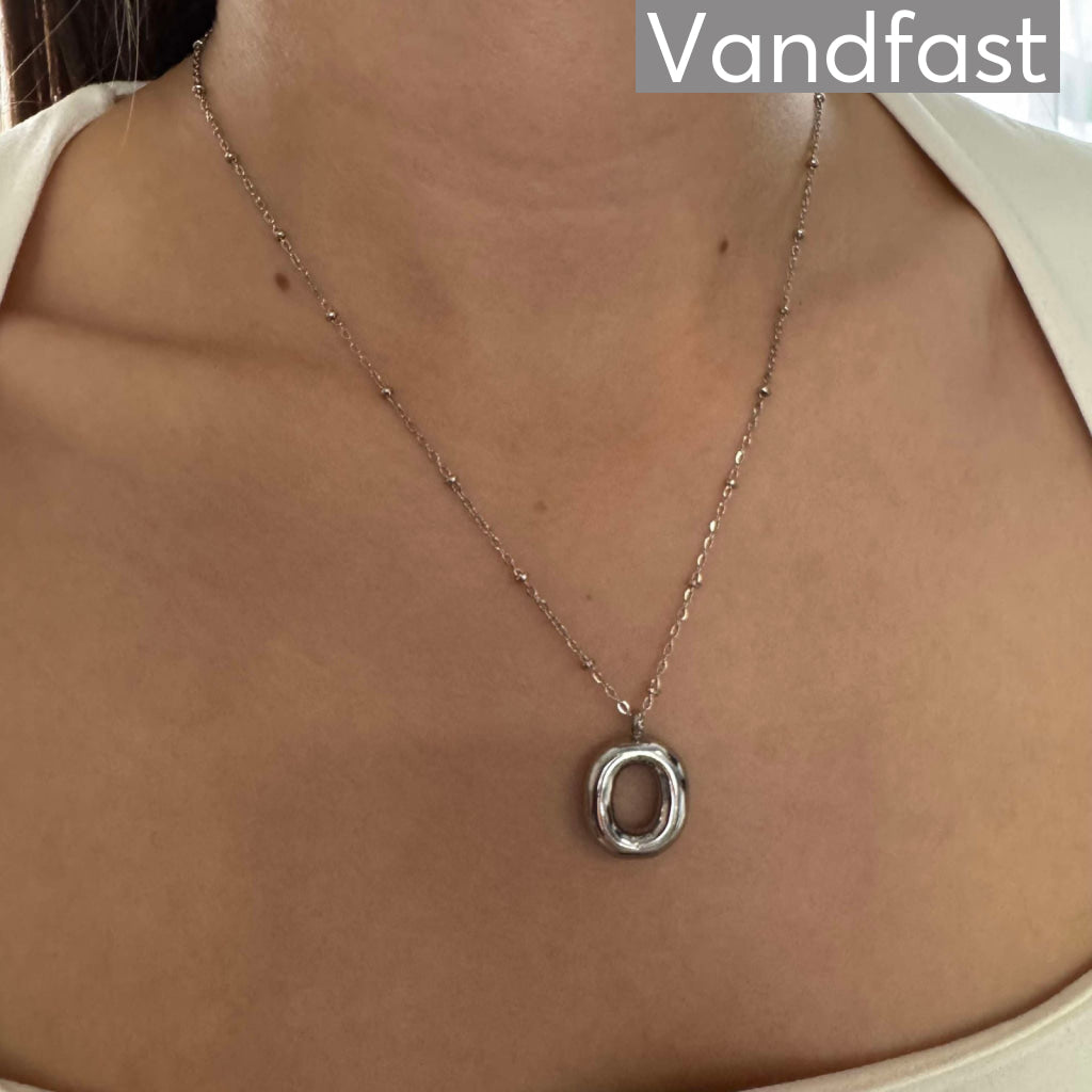 Annebrauner Balloon Letter Necklace O