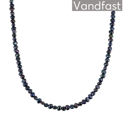 Annebrauner Black Pearl Necklace