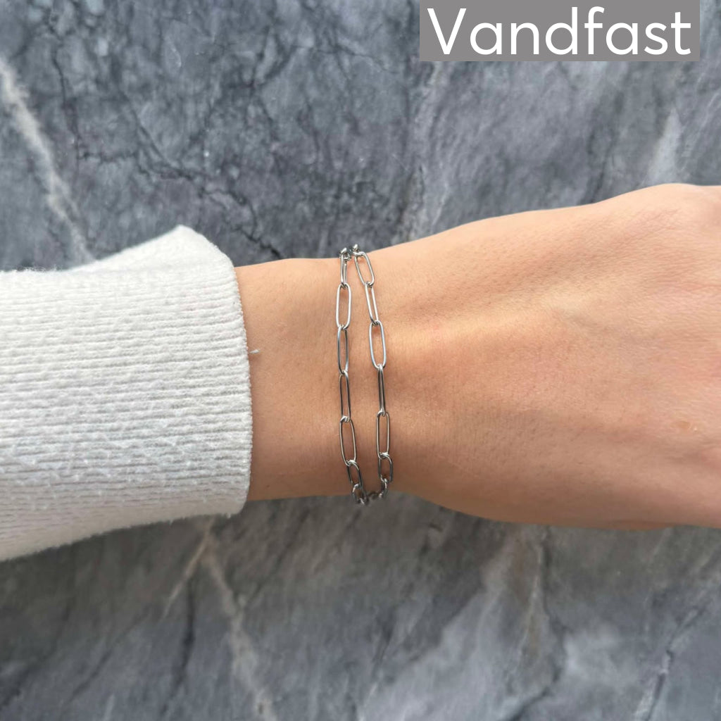 Annebrauner Carrier Bracelet