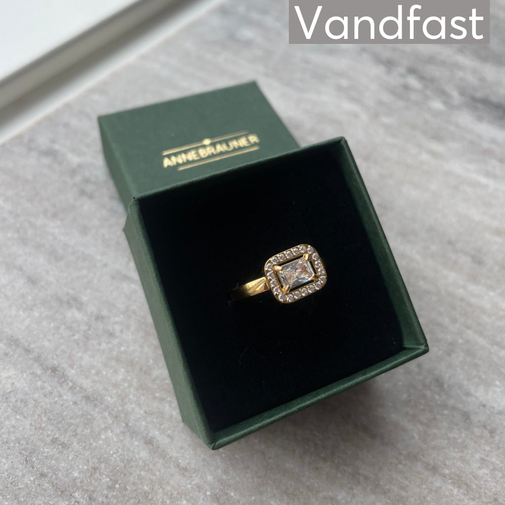 ANNEBRAUNER Château Ring