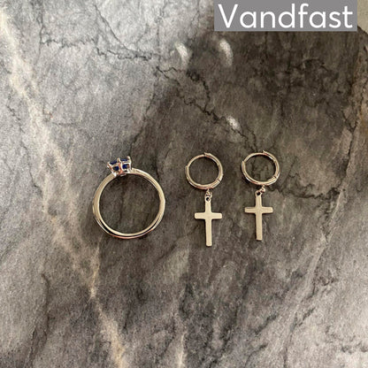 Annebrauner Cross Earrings