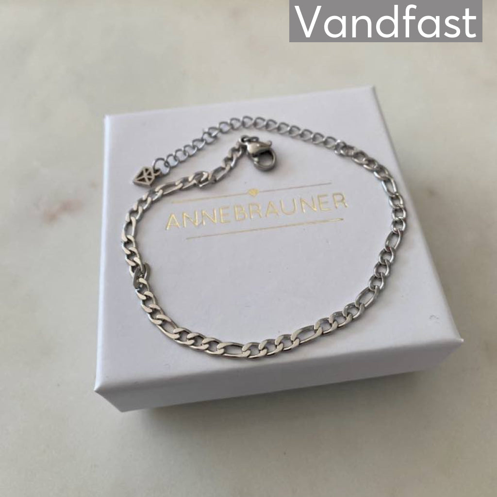 ANNEBRAUNER Figaro Bracelet