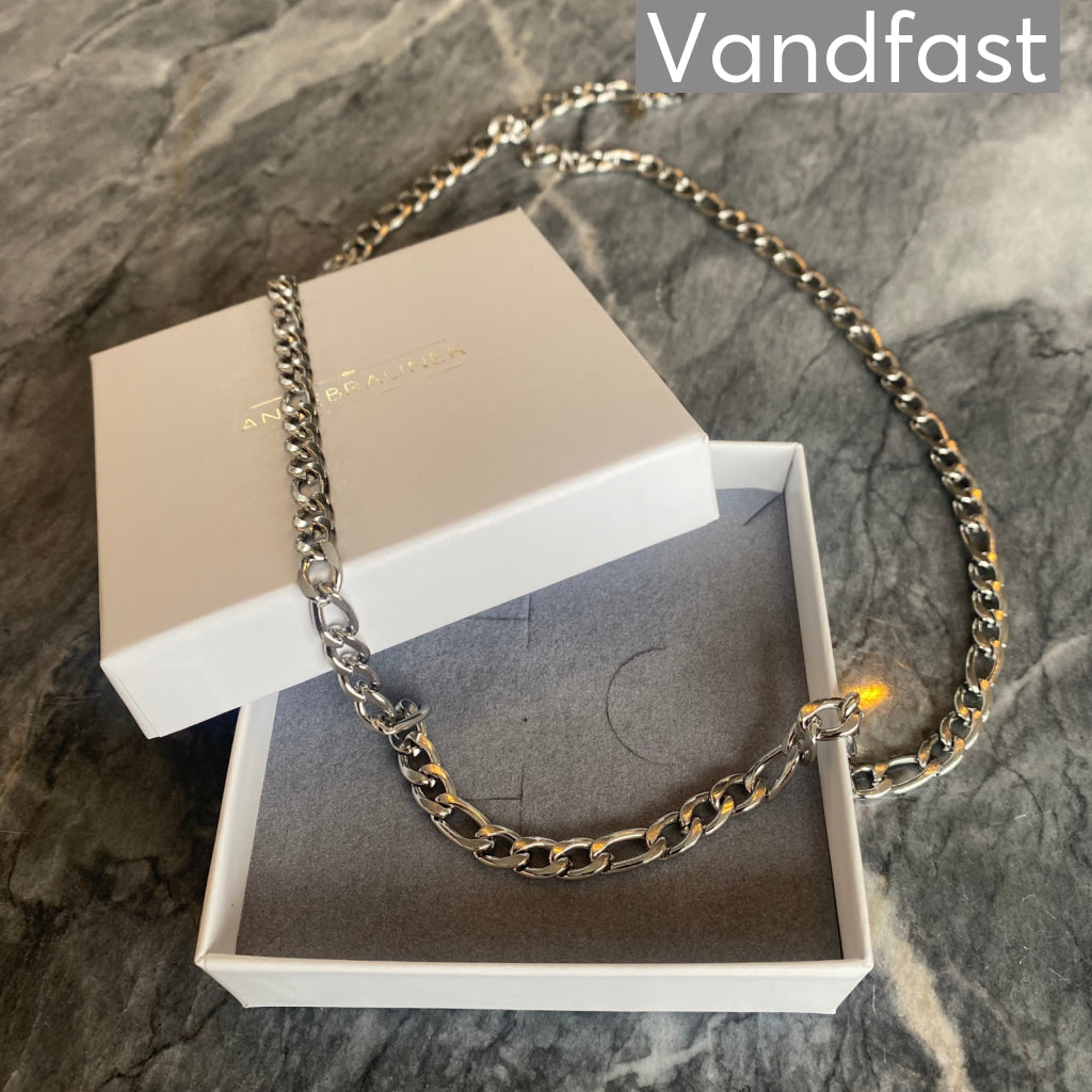 ANNEBRAUNER Figaro Necklace