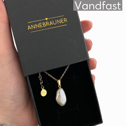 Annebrauner Freshwater Necklace