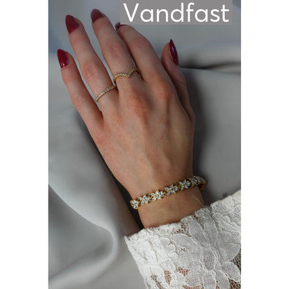 ANNEBRAUNER Galla Flower Armbånd 18K Guldbelagt