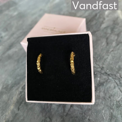 ANNEBRAUNER Hammered Creole 15 mm Øreringe 18K Guldbelagt