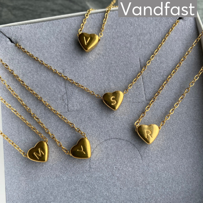 ANNEBRAUNER Heart Letter Halskæde 18k Guldbelagt