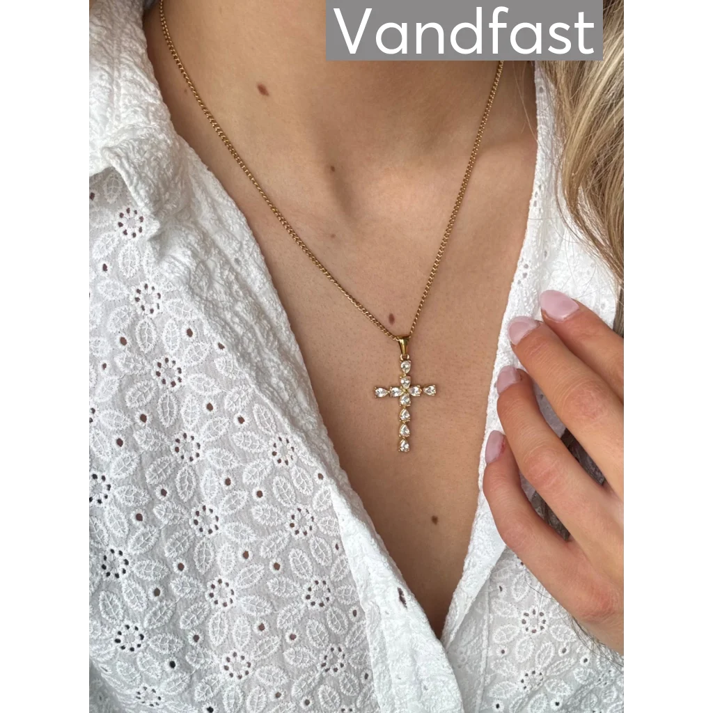 ANNEBRAUNER Lucia Cross Halskæde 18K Guldbelagt - Halskæde