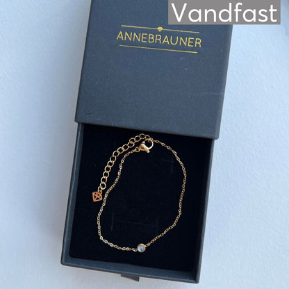 Annebrauner Moon Stone Bracelet