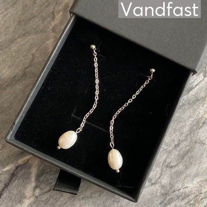 Annebrauner Pearl Chain Earrings