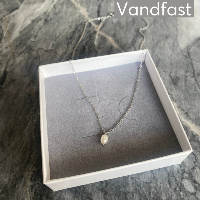 ANNEBRAUNER Pearl Necklace