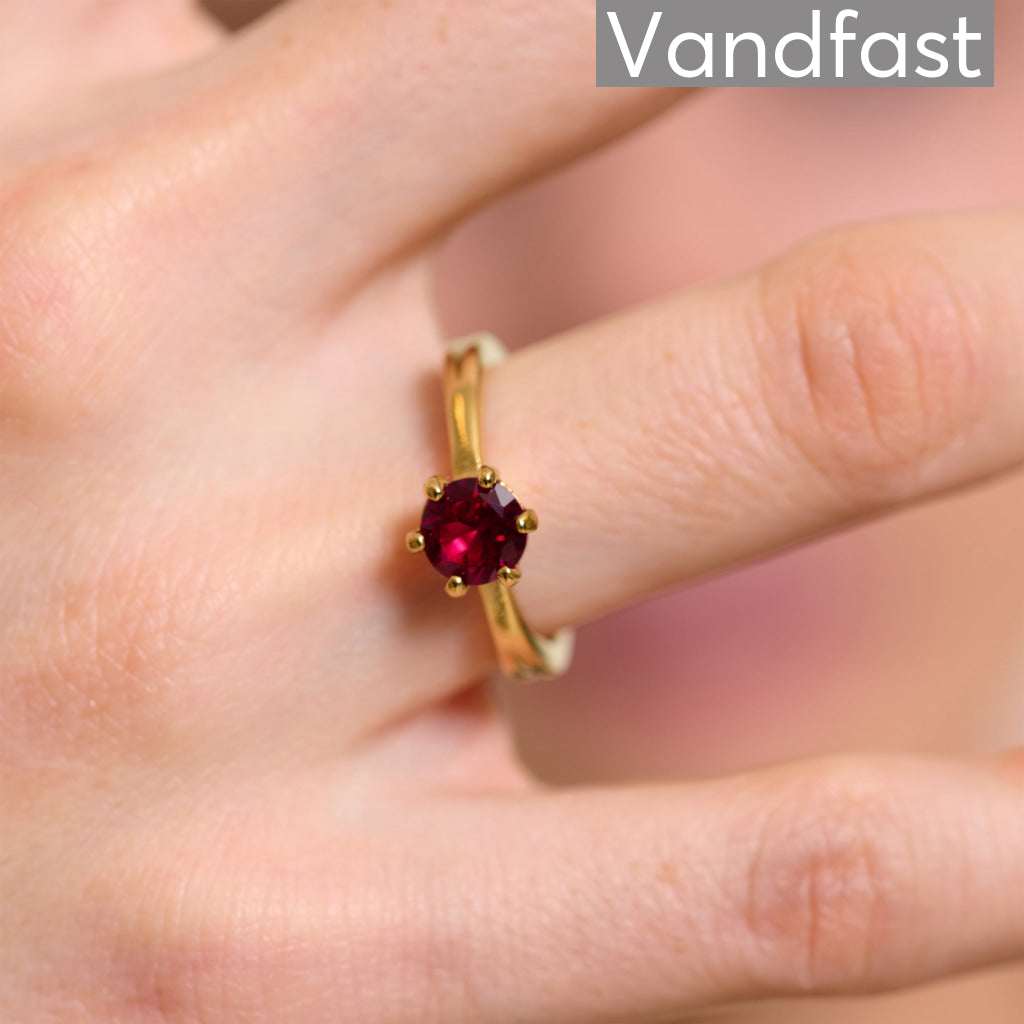 Annebrauner Princess Ring Ruby