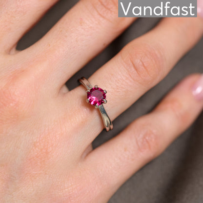 Annebrauner Princess Ring Ruby
