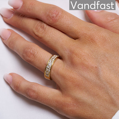 Annebrauner Sparkling Ring