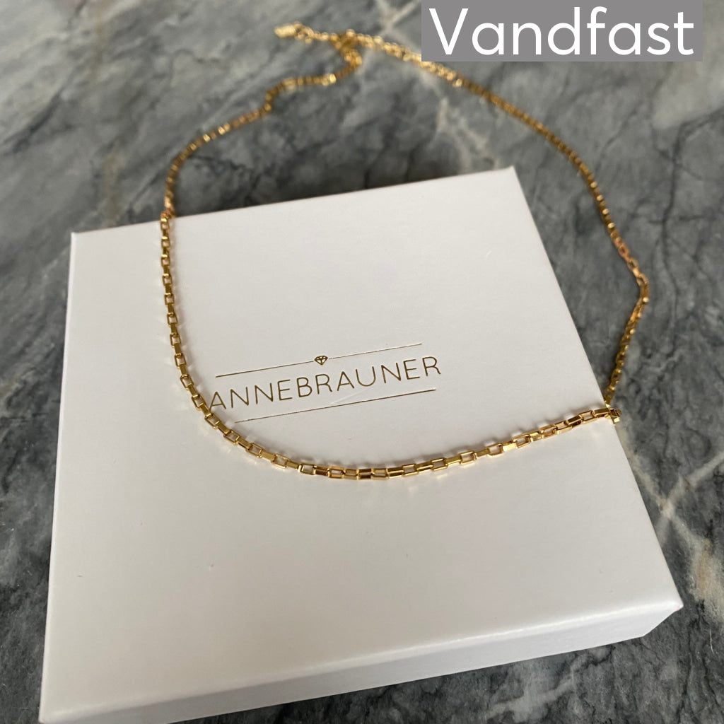 ANNEBRAUNER Square Halskæde 18K Guldbelagt