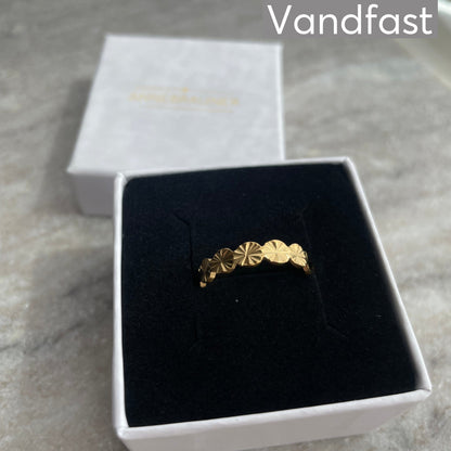 ANNEBRAUNER Sun Burst Flower Ring