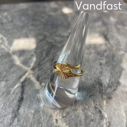 ANNEBRAUNER Sun Burst Ring