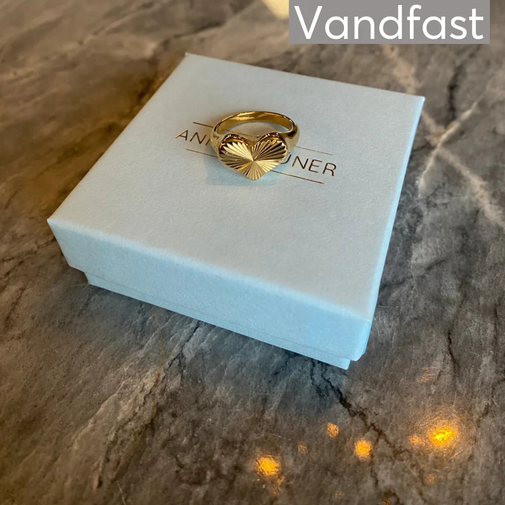 ANNEBRAUNER Sun Heart Ring