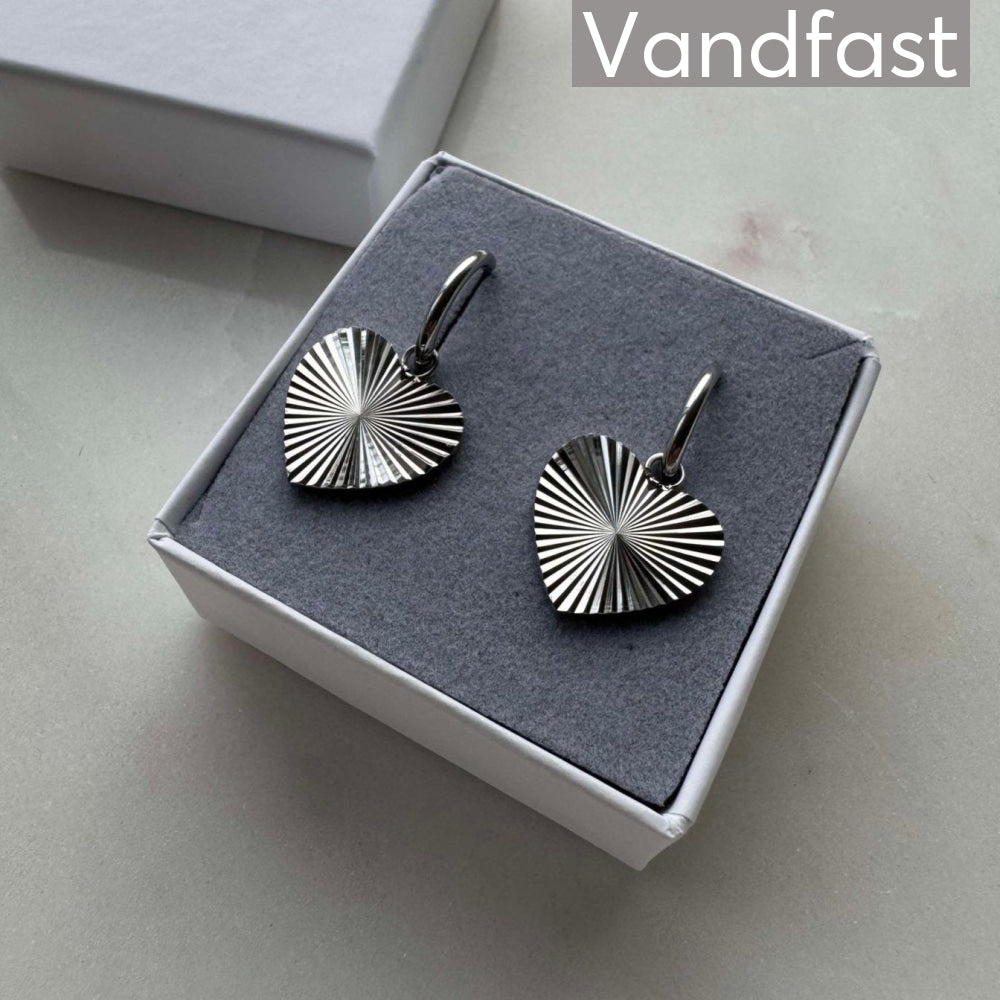 Annebrauner Sun Texture Heart Earrings