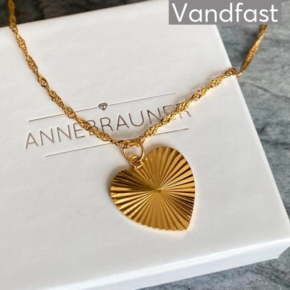 Annebrauner Sun Texture Heart Necklace