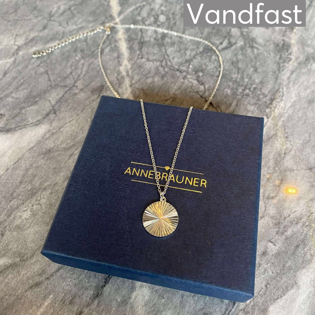 ANNEBRAUNER Sun Texture Round Necklace