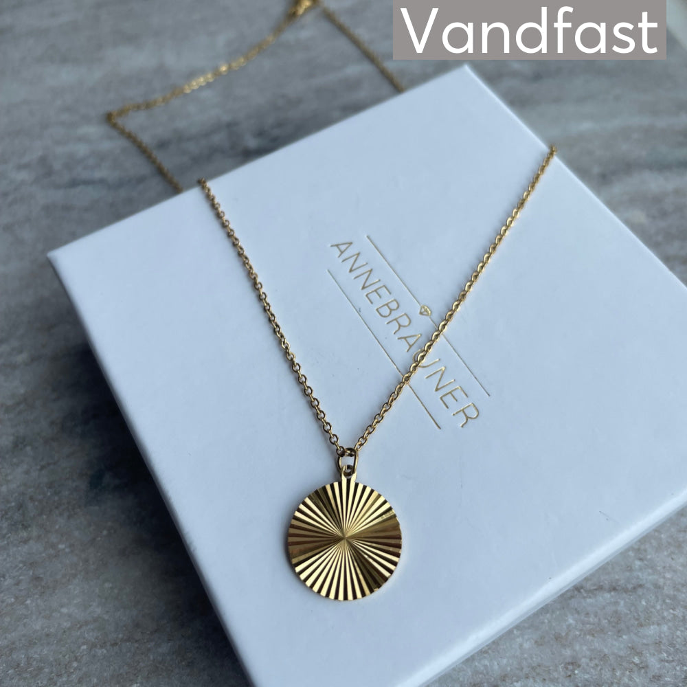 ANNEBRAUNER Sun Texture Round Necklace