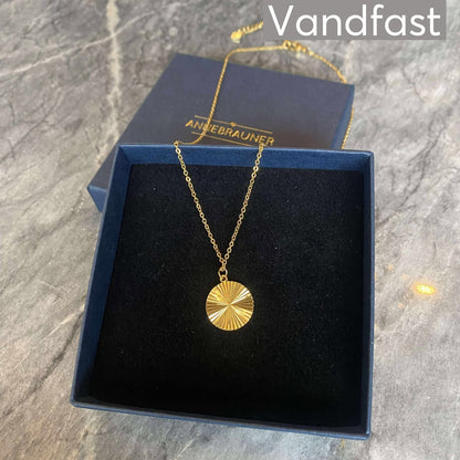 ANNEBRAUNER Sun Texture Round Necklace