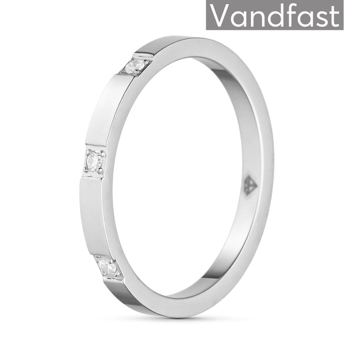 ANNEBRAUNER Third Time Ring