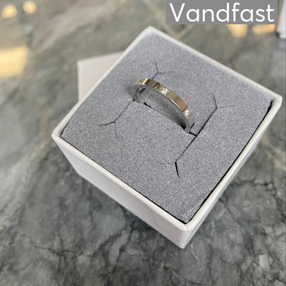 ANNEBRAUNER Third Time Ring